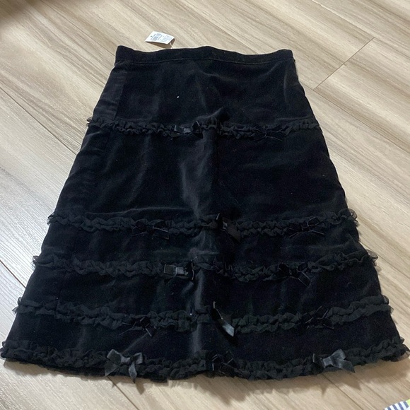 Other - NWT SKIRT